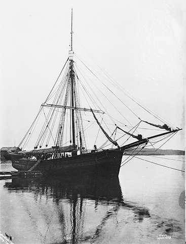 Picture Of Roald Amundsen Gjoa