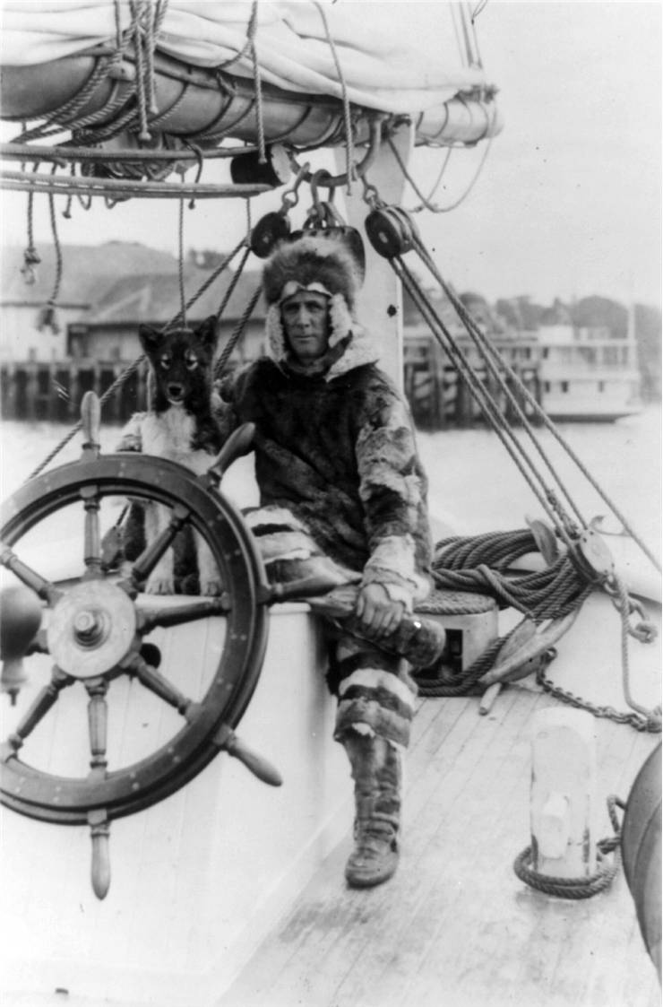 Picture Of Donald Baxter Mac Millan Explorer